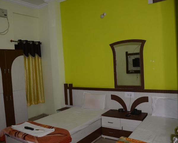 Hotel Rajawat , Madhya Pradesh Vidisha Exteriör bild